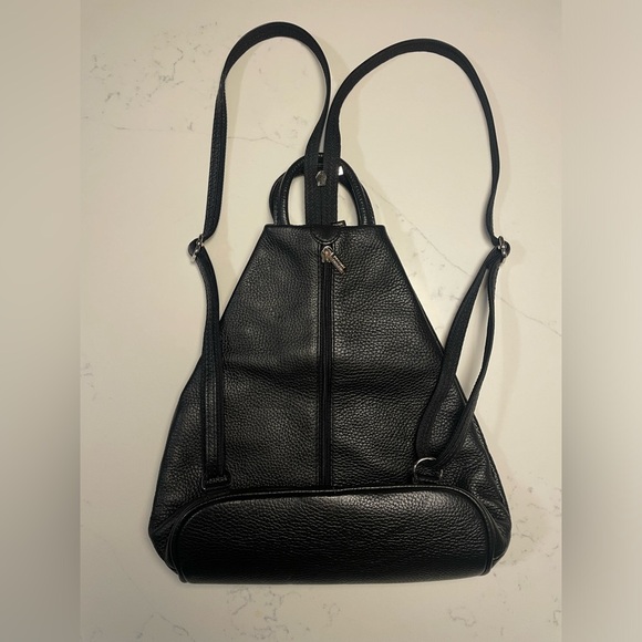 Tuscany Leather The Shanghai Pebbled Black Bag - Picture 7 of 10